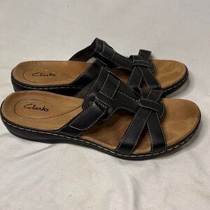 Clarks Black Strappy Leather Sandals Size 11